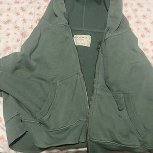 Cropped green Aeropostale zip up in xs.